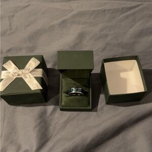 Men's size 10 wedding band